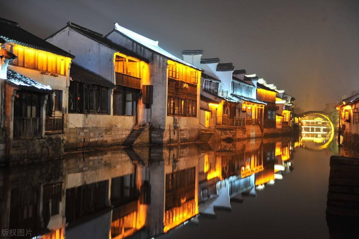 遗落的盒子